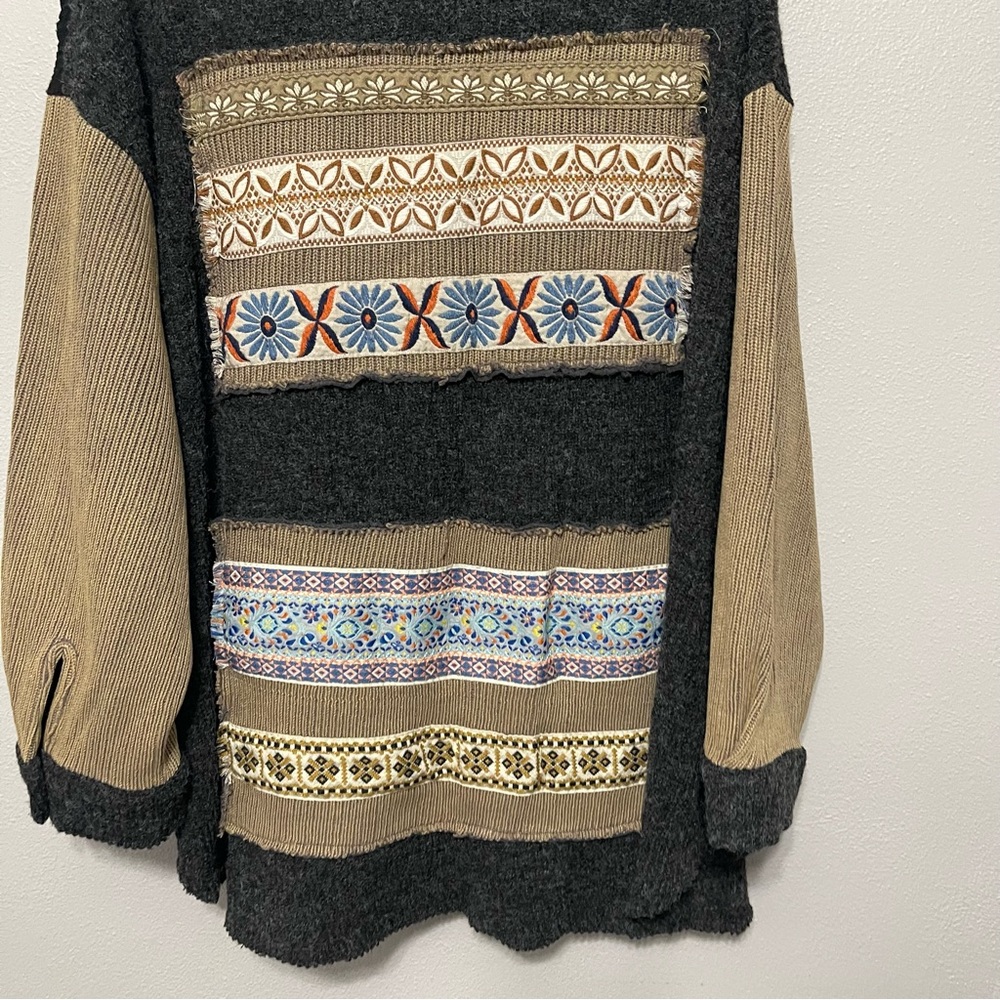 POL Button Front Patchwork Sweater Black Gray Art… - image 5